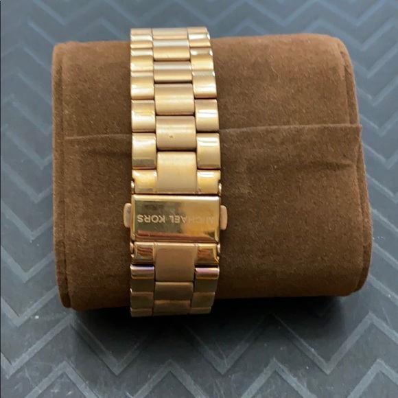 Men’s Michael Kors Watch - Picture 6 of 9